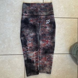 Peloton WITH capris British flag pattern